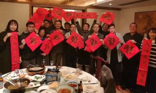 梦见参加女同学生日（梦见参加女同学生日聚会）
