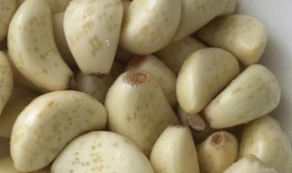 牙签剥蒜的最快方法 牙签串大蒜