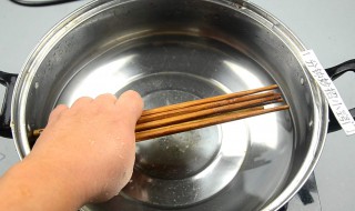 锅盖玻璃发霉怎么处理（锅盖玻璃发霉怎么处理好）