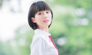 怎样跟女生聊天找话题（怎样跟女生聊天找话题幽默）