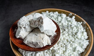 石灰粉怎样做防潮（石灰粉防潮正确使用方法）
