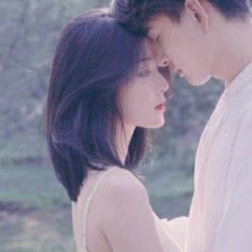 情侣头像一男一女各一张，求情侣头像（一男一女，能和在一起的）