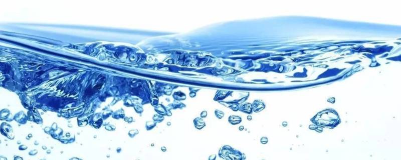 水烧开后有白色漂浮物能喝吗（农村自来水烧开后有白色漂浮物能喝吗）