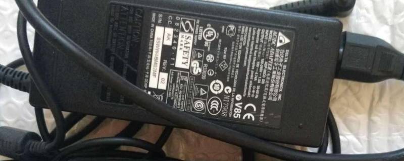 笔记本充电器可以托运吗 笔记本充电器可以托运吗放行李箱