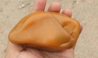玉石煮蜡多长时间（玉器煮蜡要煮多长时间）